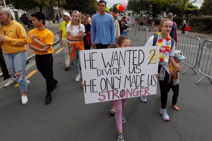 N.Zelanda.- Más de 3.000 personas "marchan por el amor" en Nueva Zelanda al mism