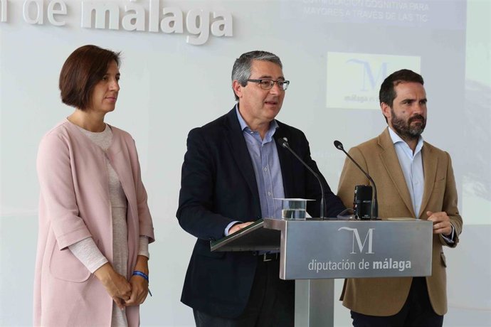 Málaga.- El programa de Diputación para estimular la memoria se extiende a 1.200