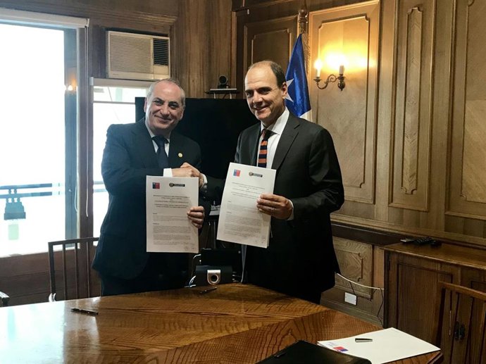 Gobiernos vasco y chileno cooperarán en materia de vivienda, regeneración de bar