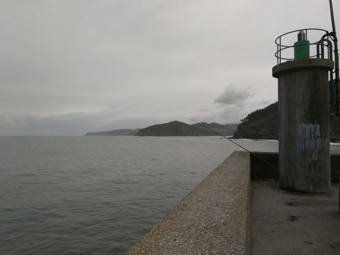 Tazones, pesca, pescar, barco, pescador, puerto, mar cantábrico, turismo rural