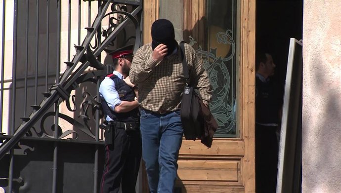 Juicio al exprofesor de Maristes  por cuatro 4 presuntos abusos sexuales a menor