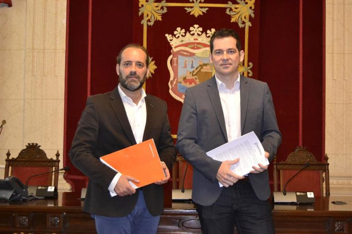 Málaga.- Cs propone la transformación de la avenida Valle Inclán con aceras, car