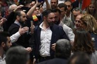 Militares, víctimas de ETA, exmiembros del PP, abogados y empresarios copan las listas de Vox al Congreso