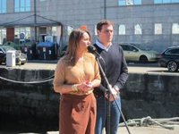 Rivera llama a concentrar el voto en Ciudadanos, un partido que "crece" frente a la "crisis" del PP