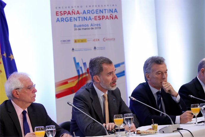 El Rey subraya el "compromiso firme" de las empresas españolas con Argentina y a