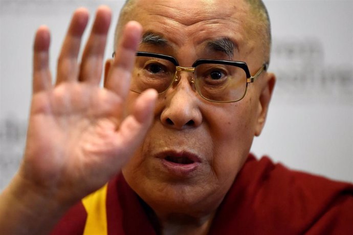Tíbet.- El Dalai Lama rechaza las maniobras de China para interferir en su suces