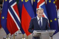 Tusk reclama "no traicionar" a los británicos que piden parar el Brexit y evoca de nuevo una prórroga larga