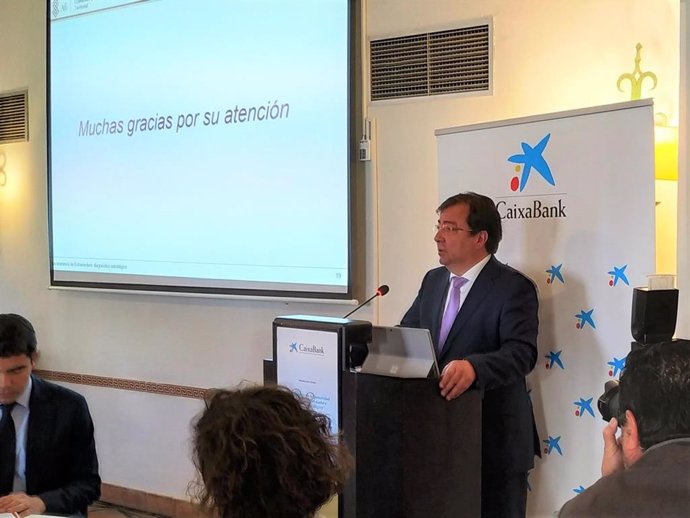 Vara avanza que Extremadura incumplirá el déficit pero destaca la reducción de 4
