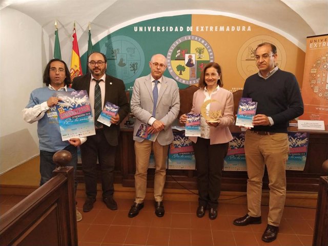 La XXIII Gimnastrada, que se celebra este fin de semana en Cáceres, se extiende 