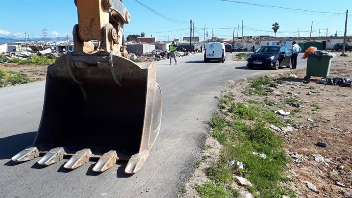 Acaba la primera fase del desmantellament de Son Banya amb la demolició de 3