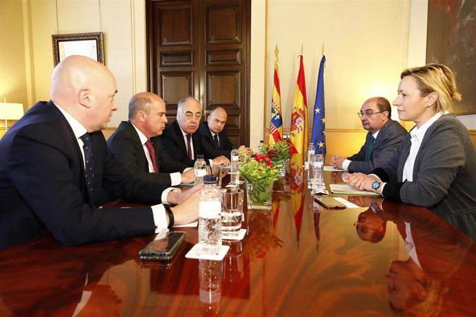 El Gobierno de Aragón, optimista tras la reunión con el presidente de LG Electro