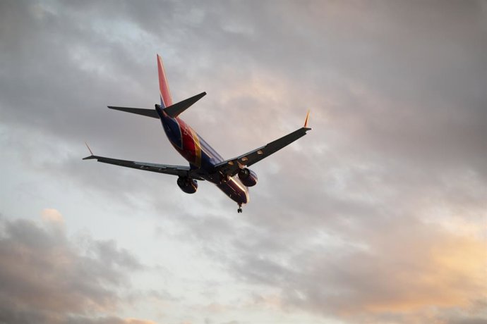 Air traffic safer as US shutdown is paused