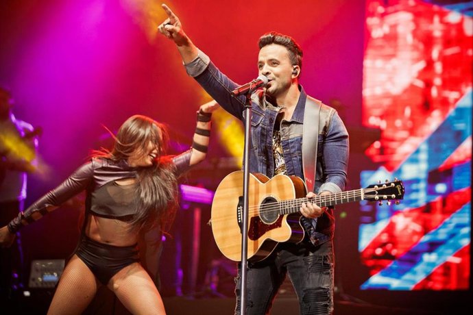 LUIS FONSI