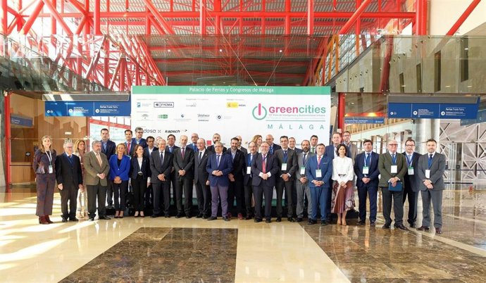 Málaga.-Administraciones instan a colaboración público-privada en el desarrollo 