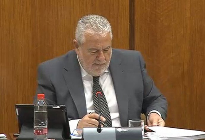 Durán (RTVA) defiende que se han cumplido "con creces" los objetivos en Canal Su