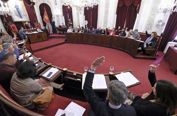 Cádiz.- El Ayuntamiento aprueba de forma definitiva la Ordenanza Municipal de Te