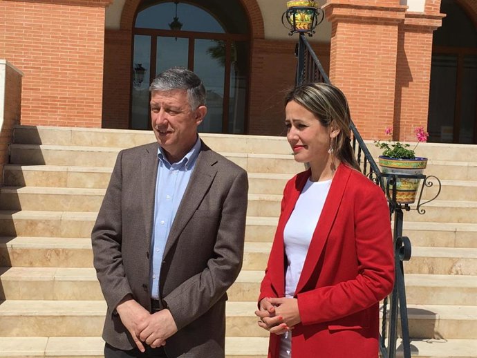 Huelva.- Delegada de la Junta aborda con los alcaldes de Lucena, Moguer y Palos 