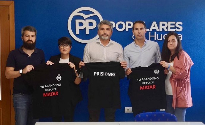 Huelva.- Cortés (PP) se compromete a impulsar medidas para "dignificar" la labor