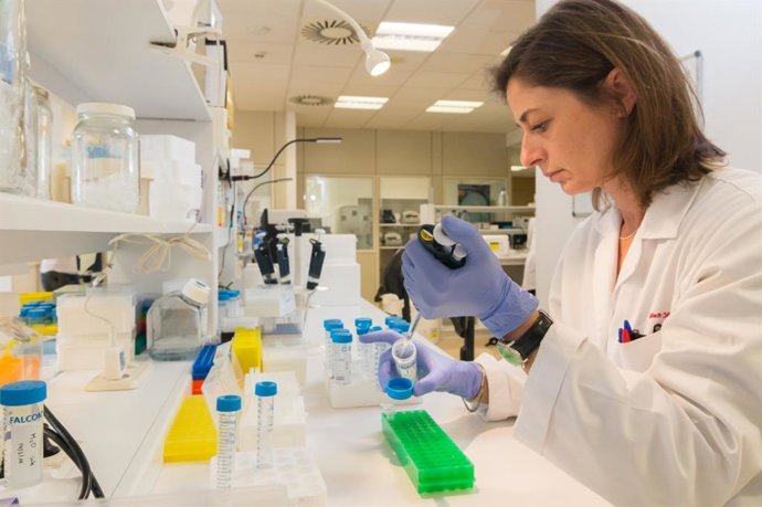 Varios.- La Fundación Messi contribuye en la obtención de un fármaco contra un t