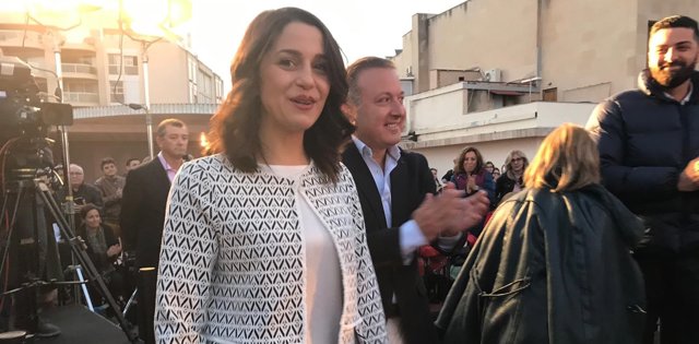 28A.-Arrimadas Considera Que Casado Actúa Con "Excusas" Y "Chulería" Tras La Ofe