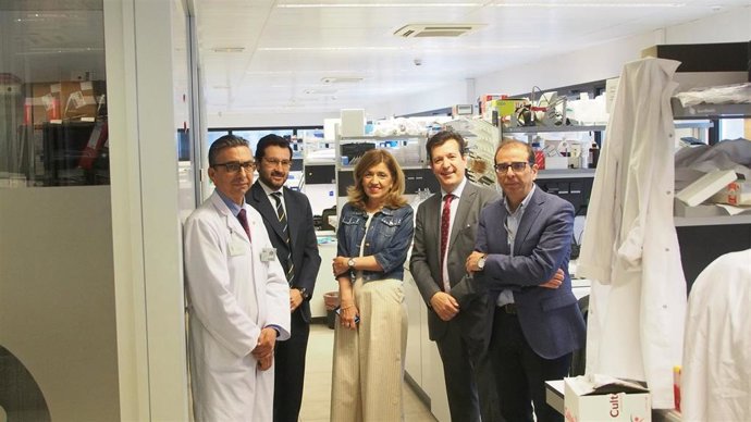 Córdoba.- María Jesús Botella visita el Imibic para conocer su actividad investi