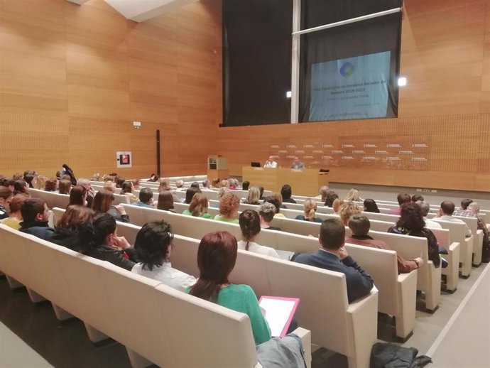 El Plan Estratégico de Servicios Sociales de Navarra buscará universalizar la at