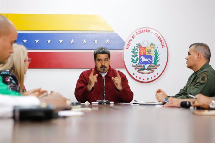 Maduro califica de "títere diabólico" a Guaidó y le acusa de idear un "plan" par