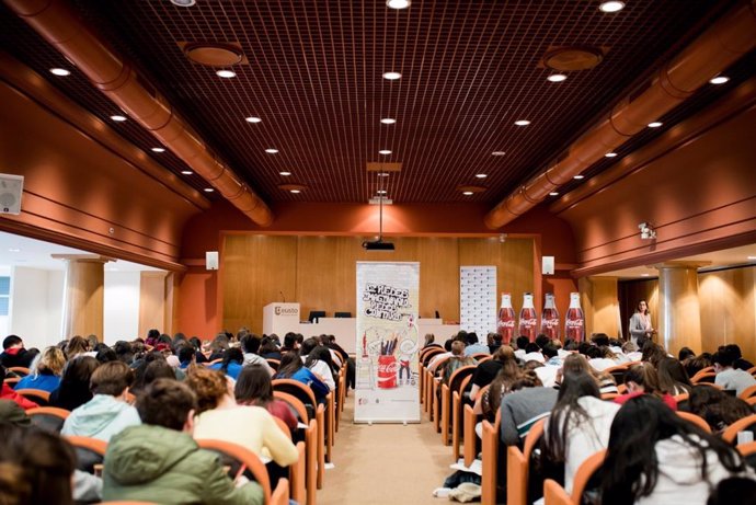 Unos 13.500 estudiantes españoles participan en el 59 Concurso Jóvenes Talentos 