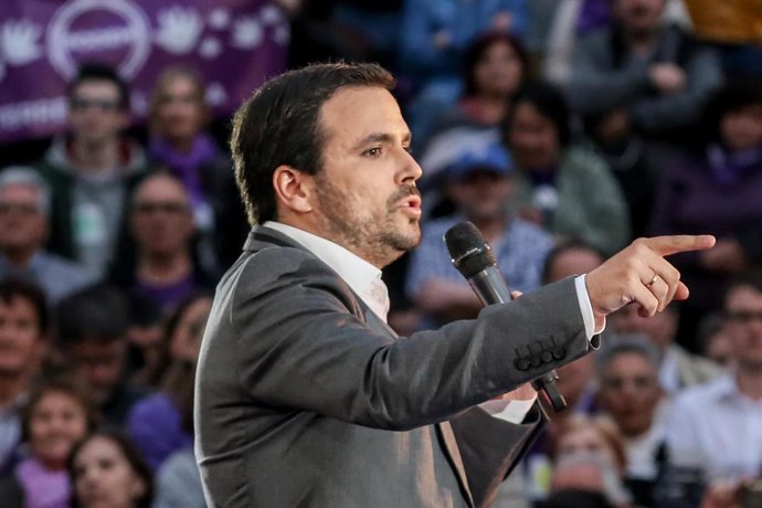 Garzón agradece a Mauricio Valiente su trabajo estos años y su "compromiso e int