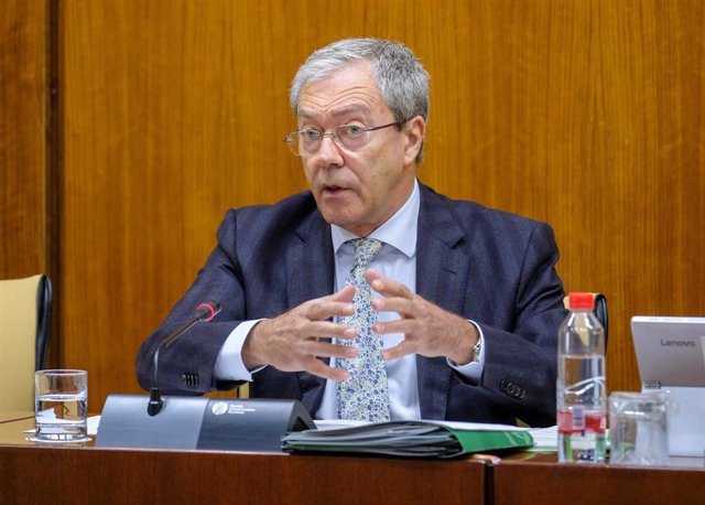 Economía.- Junta dice que el estudio pedido a la Airef busca "mejorar la eficien