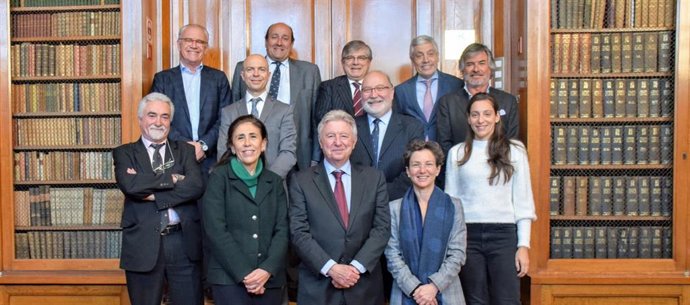 Fomento del Trabajo considera prioritario el plan para modernizar la industria c