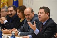 García-Page pide a Iceta no perderse "en un porcentaje" porque eso es "pedir a la gente que vote a los independentistas"