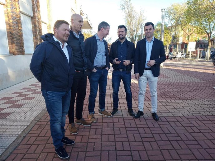 Tudanca compromete un instituto para Villaquilambre (León) si consigue "gobernar