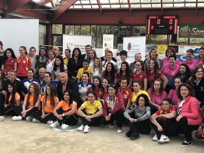 Nueve equipos tomarán parte este año en la Liga Femenina de Bolos