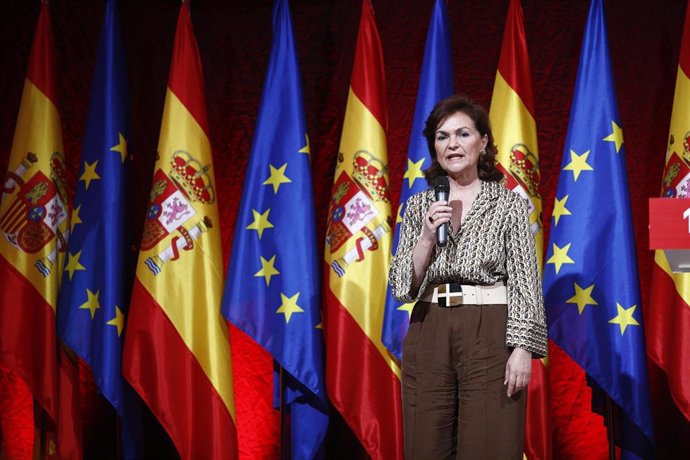 Calvo afirma que el PSOE no abandona la seua idea d'Espanya plurinacional i adme