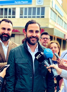 Málaga.- El PSOE en el Ayuntamiento "reta" al alcalde a un debate municipal