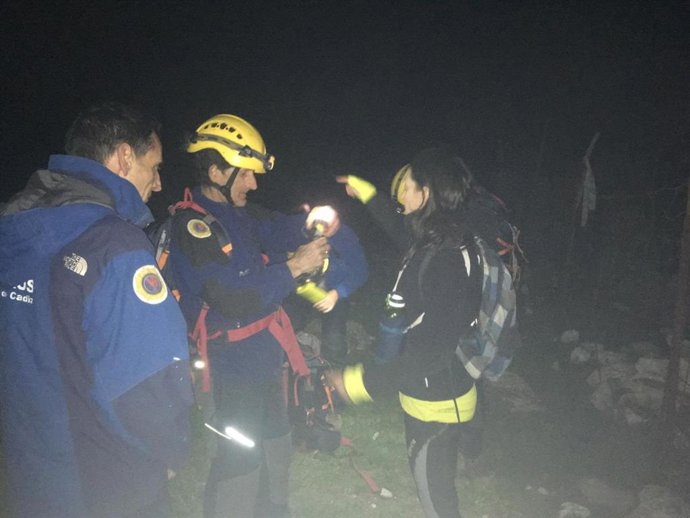Cádiz.-Sucesos.- Rescatada una senderista perdida en la zona del Navazo Hondo en