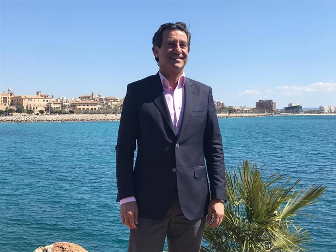 Company dice que "habría que preguntarle a Armengol" por qué "quiso mantener el 