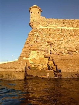 Cádiz.- El Gobierno aprueba obras de emergencia en las murallas del Castillo de 