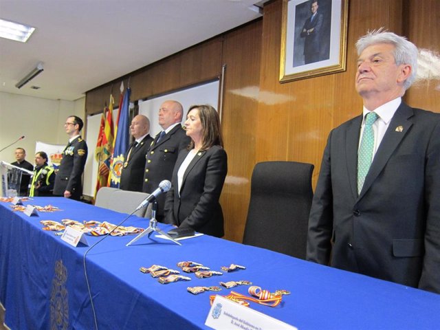 La delegada del Gobierno se felicita por el 40 aniversario de incorporación de l
