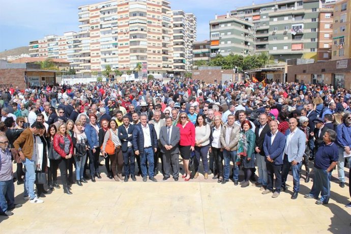 Granada.- Regantes, instituciones y partidos reclaman en una concentración las c
