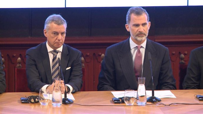 El Rey Felipe VI y el lehendakari, Iñigo Urkullu