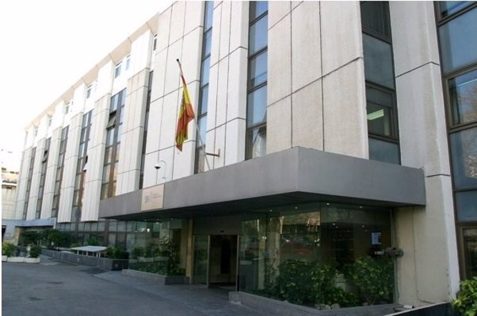 El consejero del CSN Fernando Castelló pide la suspensión cautelar del proceso d
