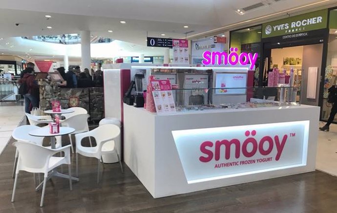 La cadena de yogur helado Smoy abre en Vallsur su tercer establecimiento en Val