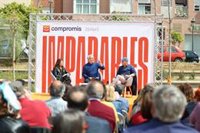 Ribó promete una ordenanza para cubrir el derecho a vivienda, luz y agua e intervenir ante desahucios