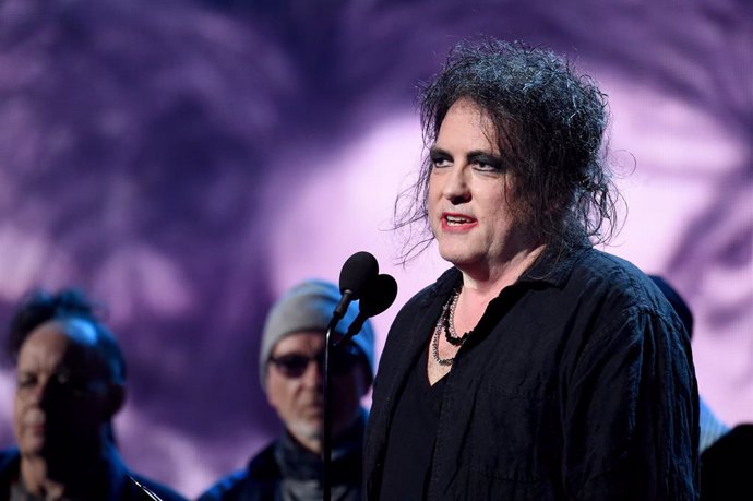 Rock and Roll Hall of Fame: Actuaciones de The Cure, Stevie Nicks (con Harry Sty