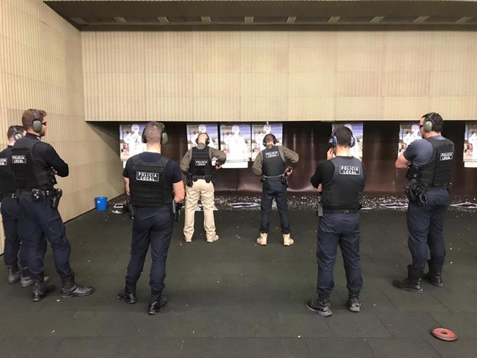 Policías de Sant Antoni realizarán sus prácticas en la galería de tiro de Calvi