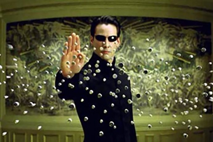 PARA DOMINGO Matrix cumple 20 años: 20 cosas que (quizás) no sabías de la saga d