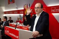 Iceta admite que sus palabras sobre el independentismo fueron "elucubraciones" y defiende una reforma constitucional