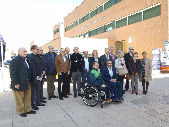 Los 4 campus de la UVA acogen la X Campaña de Seguridad Vial con simuladores, ta